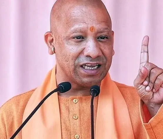 गाड़ी की नंबर प्लेट पर लिखी जाति तो देना होगा मोटा जुर्माना, उत्तर प्रदेश में नया नियम लागू