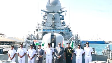 भारतीय नौसेना के जहाज तमाल और सूरत जेद्दा, सऊदी अरब से रवाना हुए