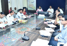 पीएमश्री निर्माणाधीन स्कूल भवनों को जल्द पूरा करने और आधार पंजीयन में तेजी लाने के निर्देश