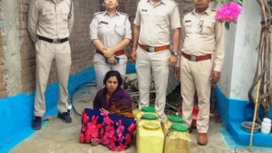 लोरमी में आबकारी की छापेमारी, अवैध शराब व महुआ लाहन जब्त