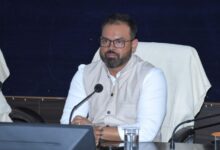 सड़क किनारे सामग्री रखने वालों पर सख्ती, कलेक्टर ने बनाई संयुक्त टीम