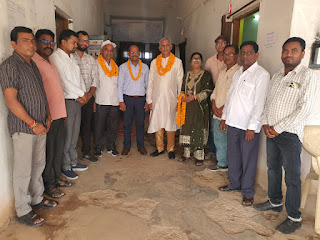 सेवानिवृत्त शिक्षकों का सम्मान, पेंशन एवं अन्य देयकों का किया गया भुगतान