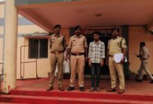 बैंड बजाने से इनकार पर भड़का युवक, चाकू से किया हमला; आरोपी गिरफ्तार